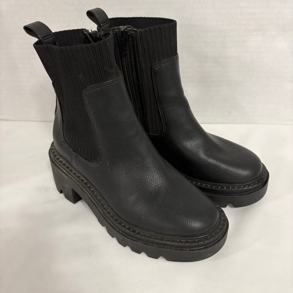 Universal Thread Womens 6.5 Black Chelsea Boots Chunky Lug Sole Side Zip